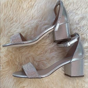 Size 7.5 silver sandal??